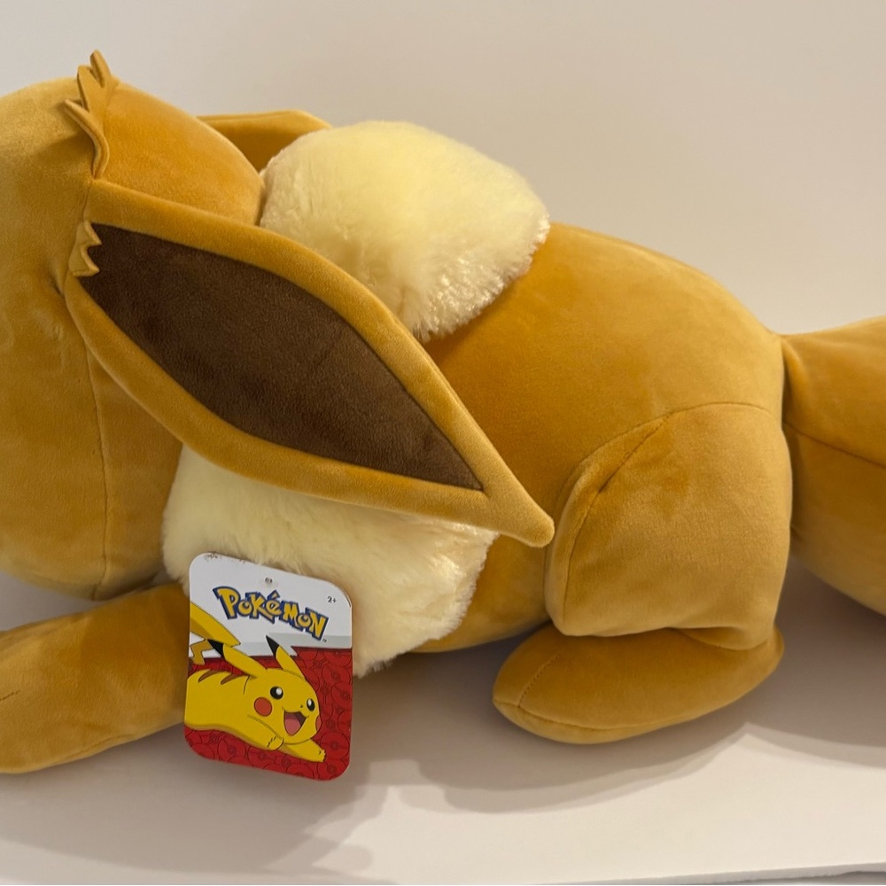 Pokemon Eevee Jazwares Offivial Plush NWT - Picture 2 of 6
